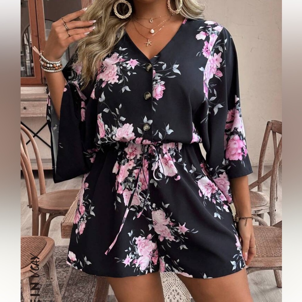 NWOT SHEIN VCAY Plus Floral Print Batwing Sleeve Knot Front Romper 1X